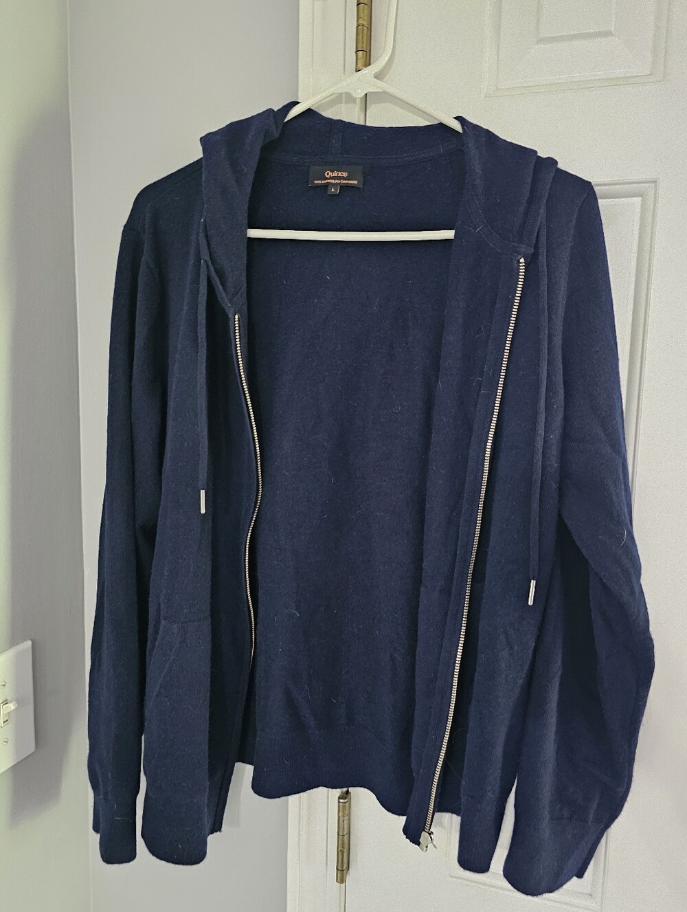 Quince Men’s Navy Full-Zip Hooded Sweater
